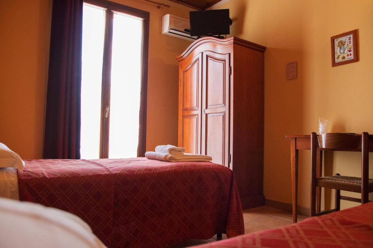 Agriturismo Ai Due Volti Dossobuono Ngoại thất bức ảnh