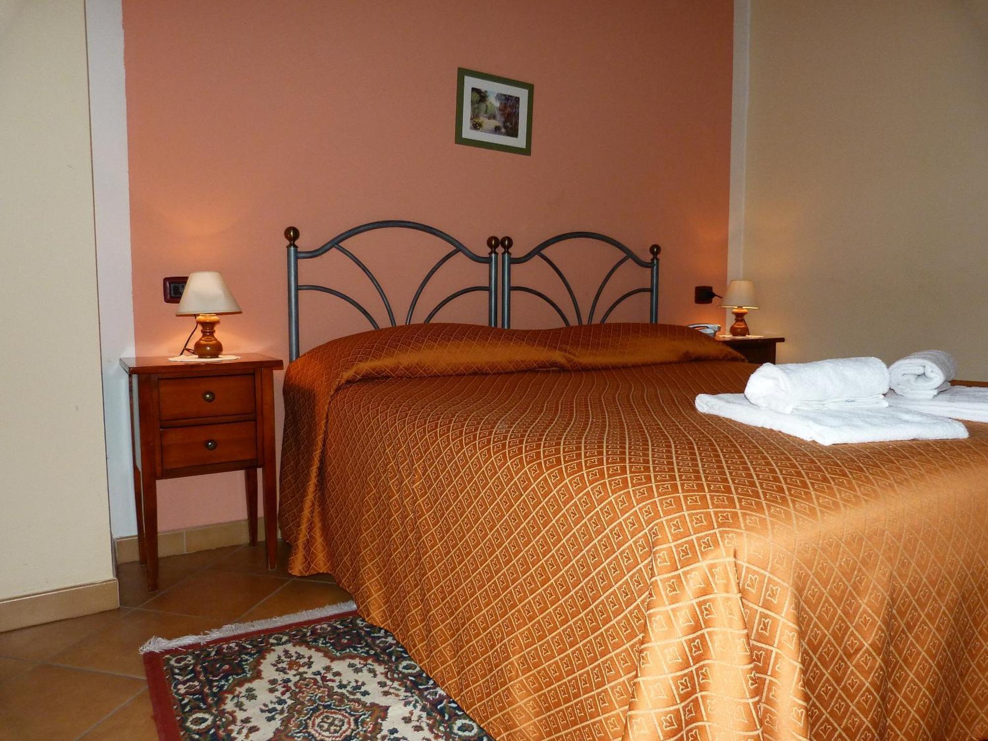 Agriturismo Ai Due Volti Dossobuono Phòng bức ảnh