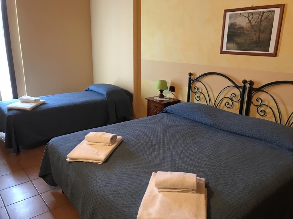 Agriturismo Ai Due Volti Dossobuono Ngoại thất bức ảnh