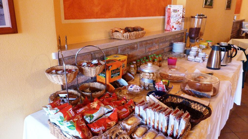 Agriturismo Ai Due Volti Dossobuono Ngoại thất bức ảnh